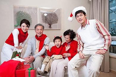 《地平线：西部禁域》PS5版实机近战演示 连击动作行云流水